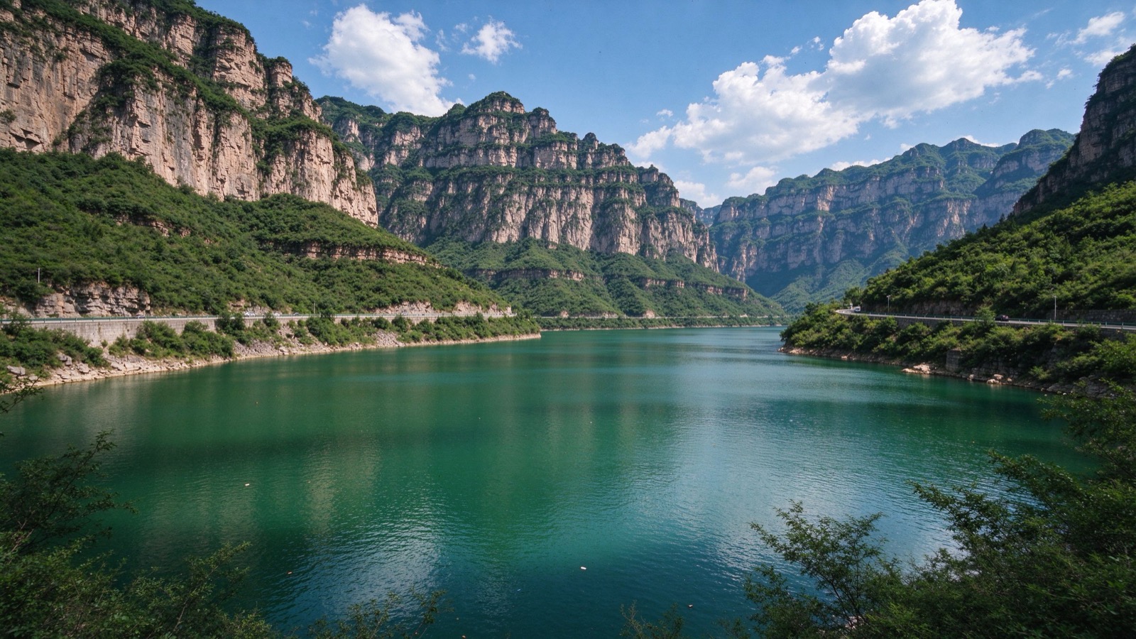 新乡辉县宝泉碧水峡谷实景